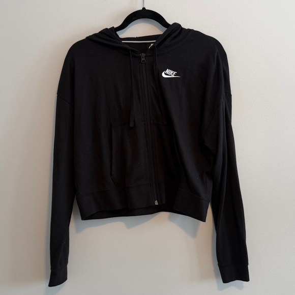 NWOT Nike Women's Black Zip-Up Hoodie Light Weight - Picture 2 of 7